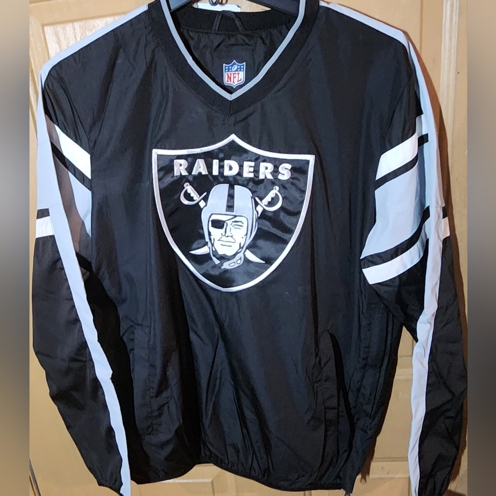 RAIDERS LEGENDARY LOGO HIGH QUALITY STITCHED PULLOVER WINDBREAKER